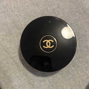 CHANEL bronzing makeup base